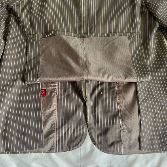 Mantoni Classic Brown 100% Wool Striped Men's 3-Button Blazer Size 40R - Picture 13 of 15